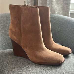 Dolce Vita Brown Suede Wedge Boots 7.5